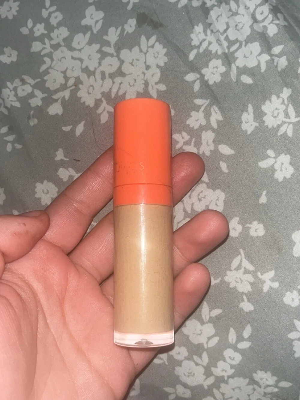 Hydrating Concealer Stick - Peach Cap, Lightweight Coverage